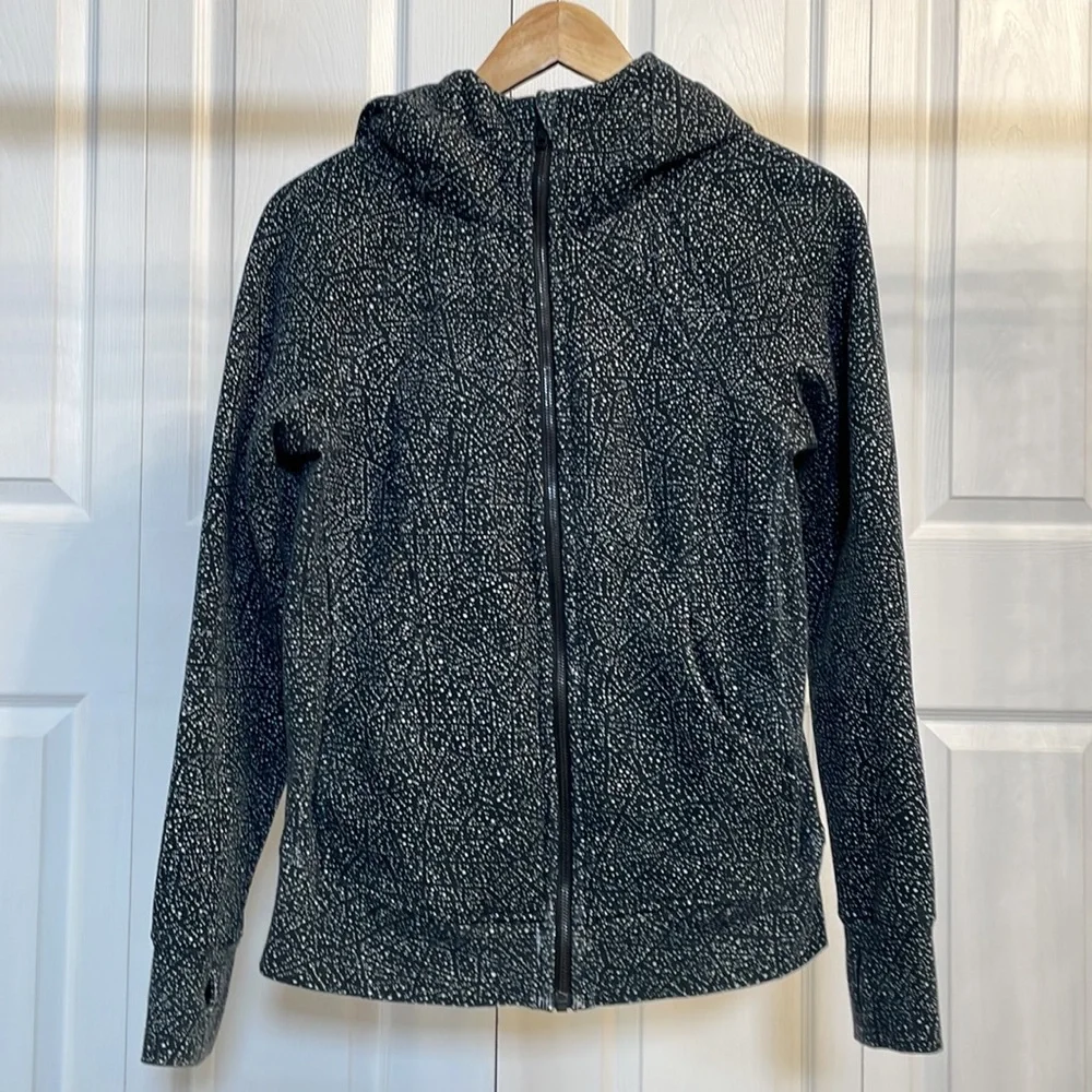 Lululemon Scuba Hoodie Light Cotton Fleece size 6 - Picture 1 of 9